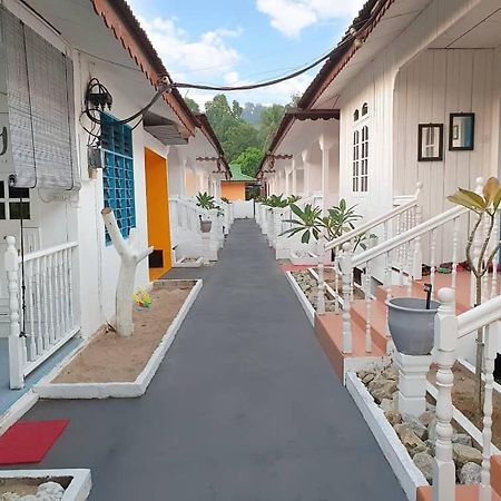 Vagary Pangkor Hotel Pekan Pangkor Екстериор снимка